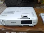 EPSON EB-X18 NEW PROJECTOR