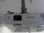 Espon Eb-e01(Full Set up) PROJECTOR