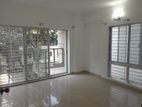 Excellent 3 bed 2700 sft apartment for rent