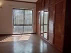 Excellent 4 Bedrooms 3500sqft Apartment Rent in Gulshan North