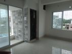 Exclusive 3 bedrooms Flat with facilities near metrorail