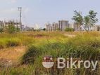 Exclusive Location: 3 katha plot sale Adjacent 300 feet Road in M Block