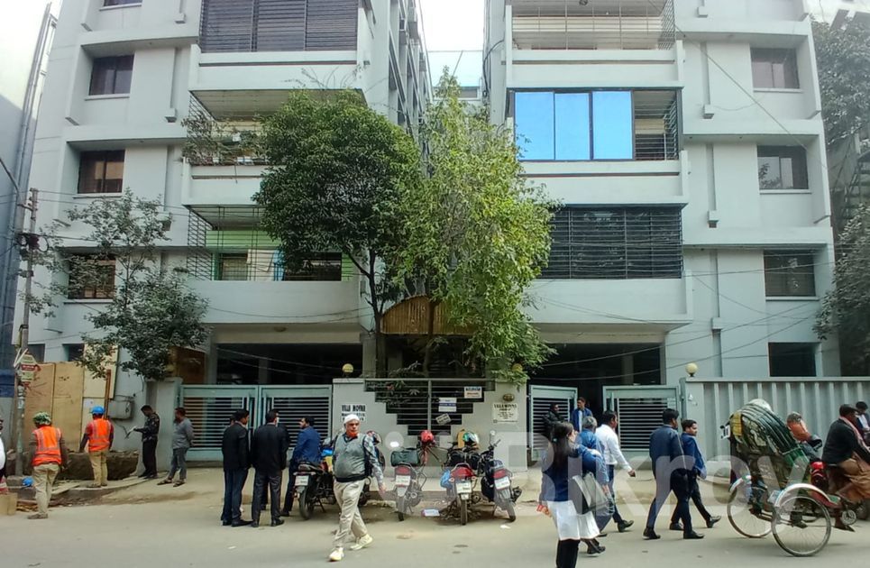 Exclusive Ready Flat Sale at Dhanmondi Bikroy