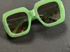 Fashionable green colour women sunglass