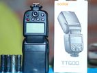 Godox tt600 with battery(Panasonic Eneloop pro) Flash Sell