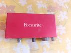 Focusrite 2i2 Audio Interface, Technica At2035 Microfone, Heaffone