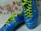 FOOTBALL Shoes