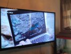 For sale : Sony Bravia 32" LED TV (Model: KLV-32R302D)
