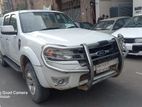 Ford Hilux double cabin 2011