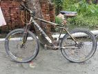 Foxter \ ব্র্যান্ডের সাইকেল।