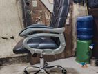 (fp-m-72-ss) Boss Chair