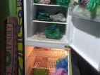 Frige for sell