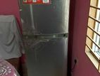 LG Butterfly Fridge, 8cft