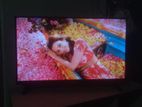 Fujita full HD+ Borderless 32" smart TV with Box