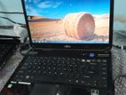Fujitsu Laptpo core i5