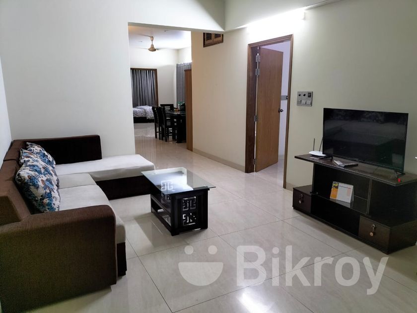 FULLY FURNISHED LUXURIOUS APARTMENT RENT IN GULSHAN Bikroy