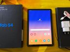 Samsung galaxy tab S4(4/66 gb