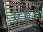Gate sell