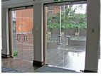 Glass pushing door -
