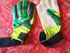 Goalkeeper keeping gloves