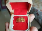 Gold ring for sale