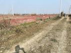 Golden investment opportunity: 10 katha land wide road in M ​​Block.