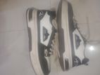 Sneaker For Sale