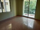 Good quality 3 Bedroom Un Farnised Flat Rent Gulshan