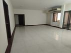 Good Quality 4 Bedroom Un Farnised Flat Rent At Gulshan 1