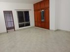 Good Quality 4 Bedroom Un Farnised Flat Rent at Gulshan North