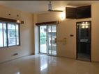 GOOD QUALITY SAMIFURNISHED APARTMENT FOR RENT IN GULSHAN NORTH