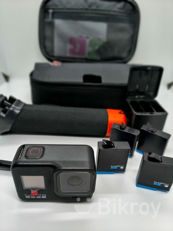 GoPro Hero Black (combo pack) with pcs Battery, Stick