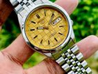 Gorgeous SEIKO 5 Checkboard Sunburst Yellow Automatic Watch