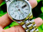 Gorgeous SEIKO 5 Textured White SNKG35 Automatic Watch