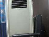 Gree ac 1 ton /1200 btu