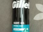 Grooming/shaving products combo