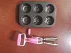 hand blander n cake mold