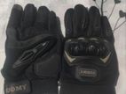 Hand gloves for biker