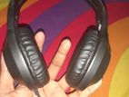 headphones with 2 years guarantee card