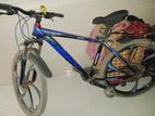 Hero Bicycle ব্যবহৃত।