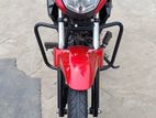 Hero Glamour 3D logo 125c 2023