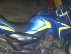 Hero Hunk 150R . 2022