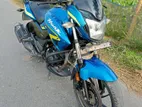 Hero Hunk 150R . 2023