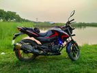 Hero Hunk 150R . 2022
