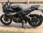 Hero Karizma XMR 210 , 2024