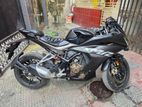 Hero Karizma XMR 210 . 2024