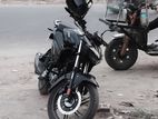 Hero Xtreme 160R . 2025