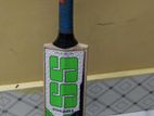 high quality tenis ss cricket bat 3-4 days used.the has good grip