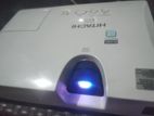 Hitachi CP-RX82 Projector