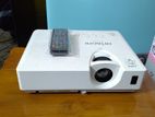 HITACHI CP-X3042WN NEW PROJECTOR Made in Japan